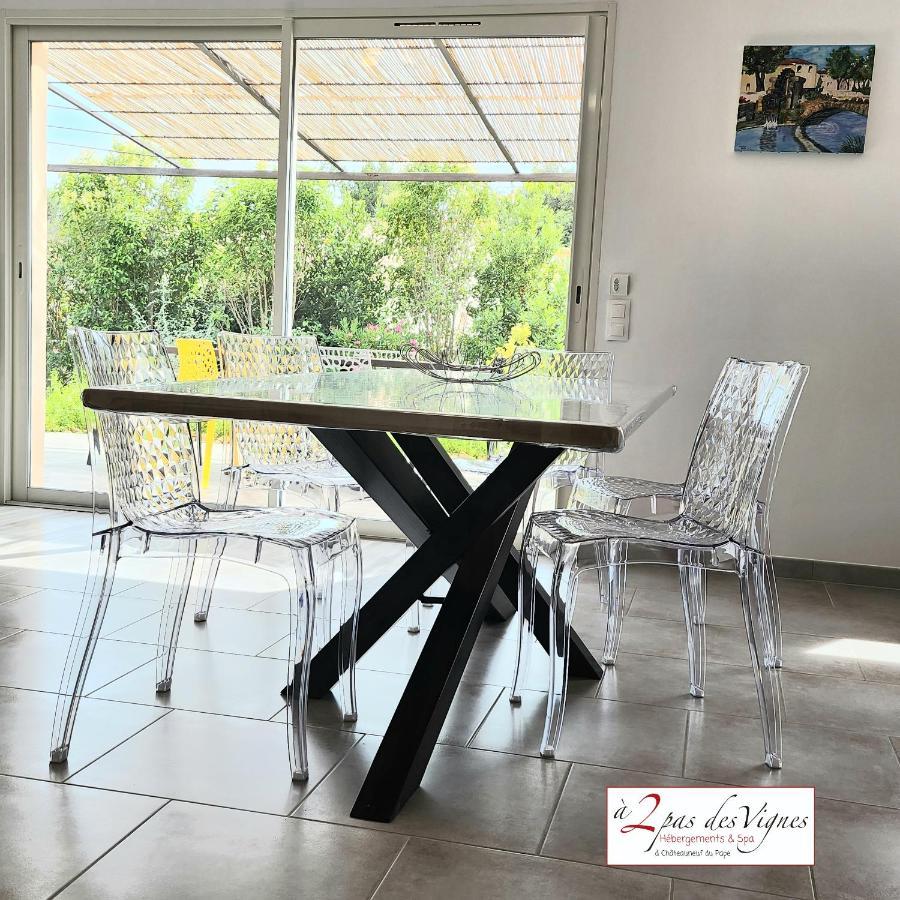 A 2 Pas Des Vignes, Hebergements Et Spa, Maison Numero 6, A Chateauneuf Du Pape Εξωτερικό φωτογραφία