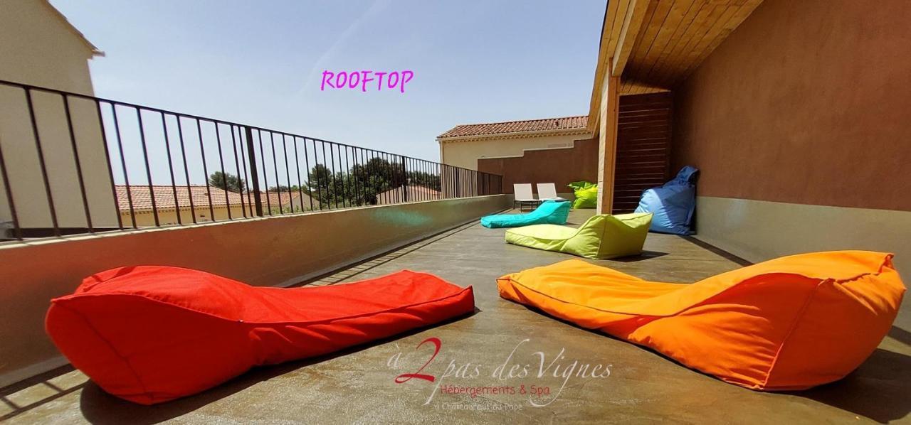A 2 Pas Des Vignes, Hebergements Et Spa, Maison Numero 6, A Chateauneuf Du Pape Εξωτερικό φωτογραφία